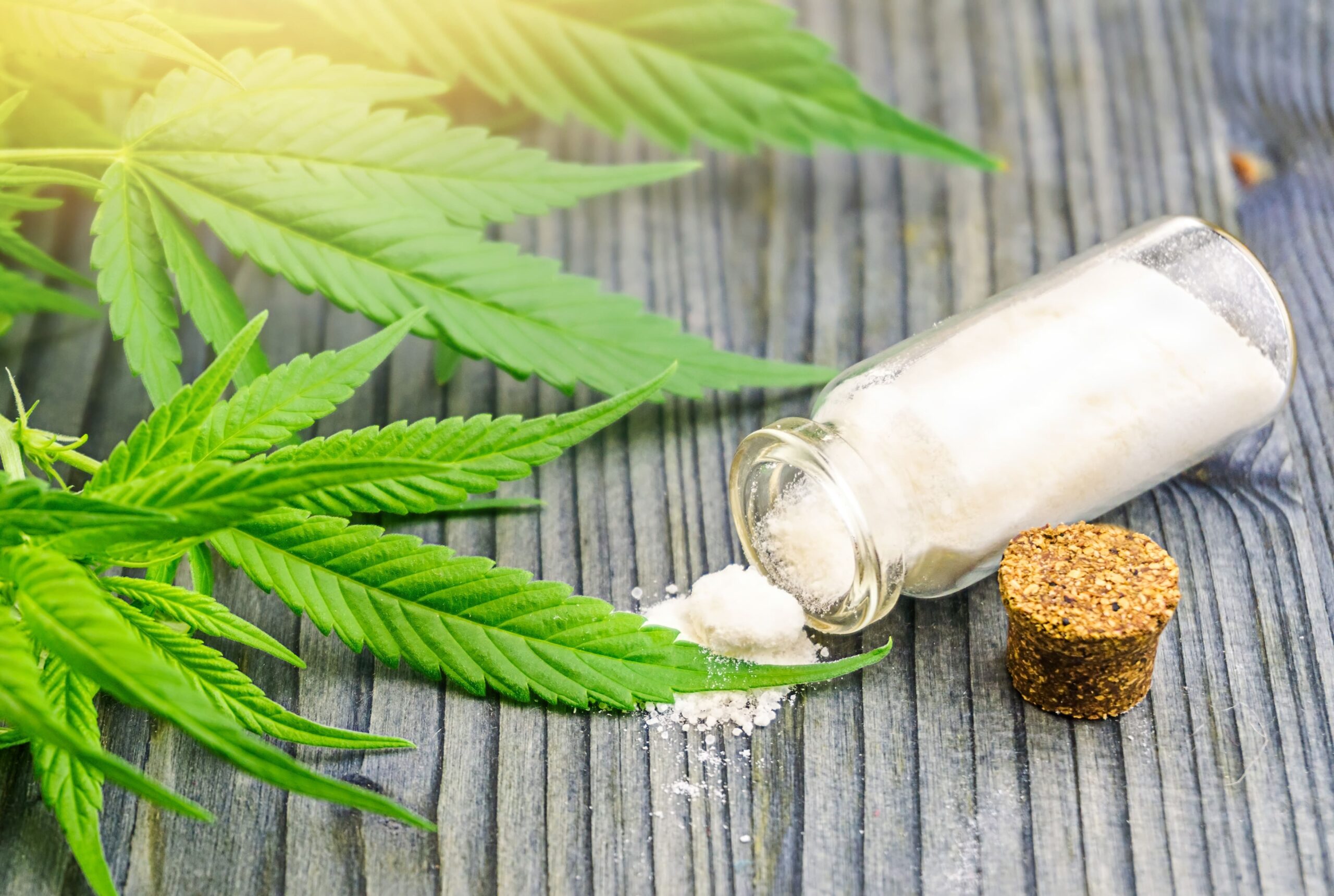 CBD Crystal: components, benefits, uses and comparisons with other forms of CBD